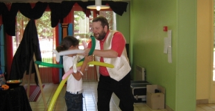 Spectacle de magie pour enfants avec sculpture sur ballons