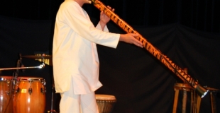 des instruments étranges...