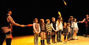 Participation du jeune public...