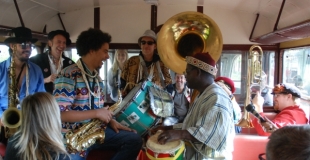 L'Elephant Brass Machine / Clip 2011