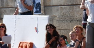 Lectures de textes avec les participants. Du Coeur à la Rue 2010 !