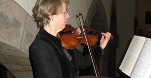 lors d'une ceremonie religieuse