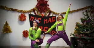 Elfés Blanches, échasse blanc, noël, rue, animation