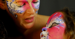 demi masque et tigre rose