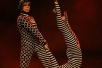 Duo féminin portés acrobatiques, main à main, acrobate Photo de Didier NOGHERO