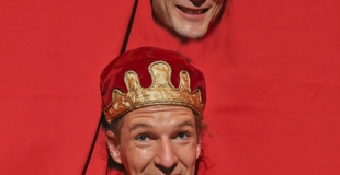 Deux Jongleurs et Un Landau