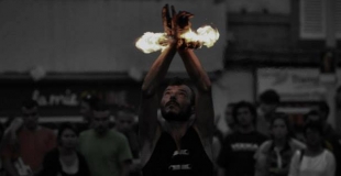 jongleur de feu - cracheur de feu - spectacle de feu 