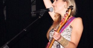 Lilly WEST en concert