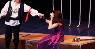 Tiens, bois donc d'abord ça !