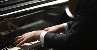 Pianiste pour soirée privée, concert, événement public ou privé !