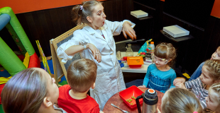 Spectacle enfants pour école maternelle et primaire : des artistes professionnels à votre disposition !