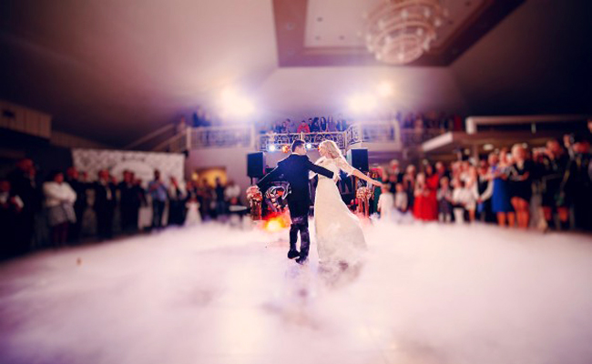 Ouverture de bal de mariage par des danseurs professionnels : conseils & devis
