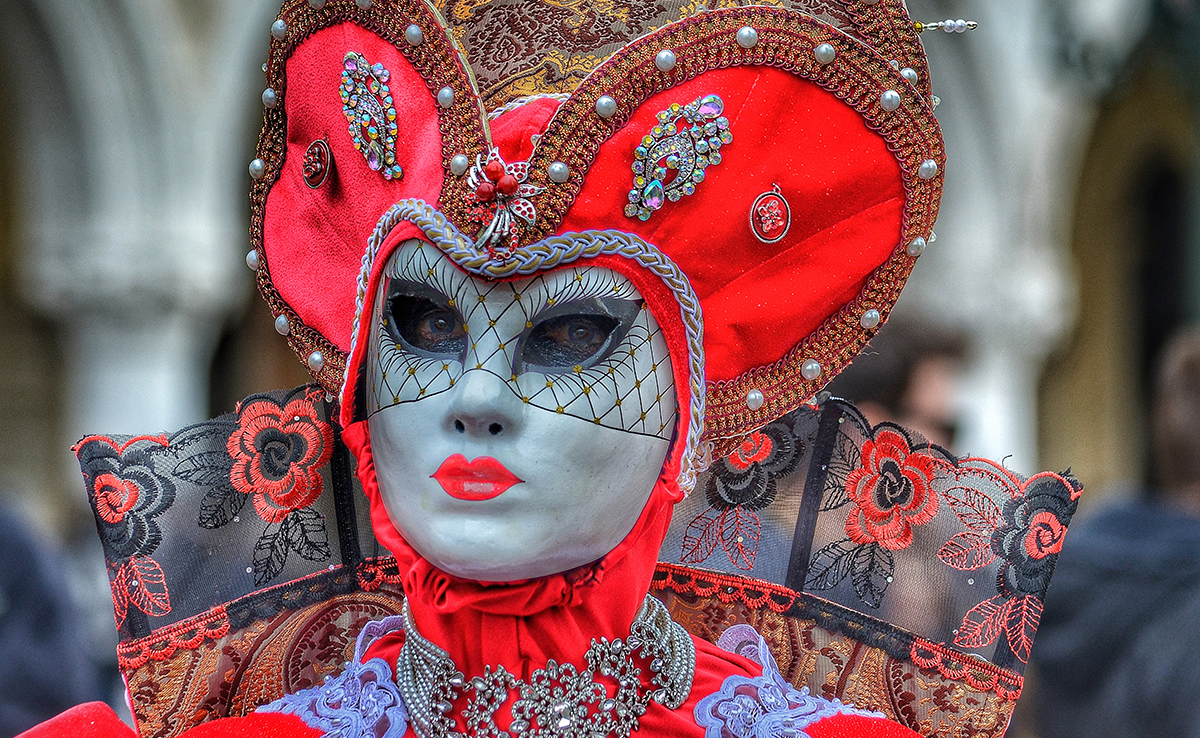 Déambulation costumée sur le thème du Carnaval de Venise !