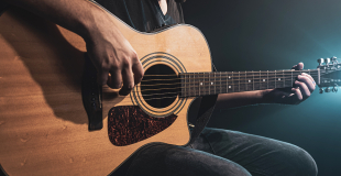 Guitariste pour soirée privée, concert, événement public ou privé !