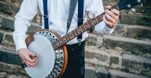 Joueur de banjo, banjoïste pour soirée privée, concert, événement public ou privé !
