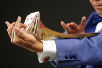 Magicien bilingue pour soirée d’entreprise !