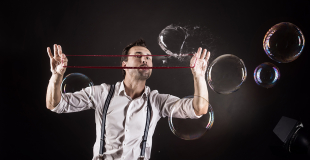 Spectacle de bulles de savon géantes pour événement public ou privé !