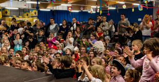Spectacle de Noël pour COS, CCAS et Mairie !
