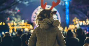 10 idées de spectacles de Noël en extérieur !