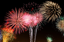 10 idées de spectacles lumineux pour remplacer le traditionnel feu d'artifice !