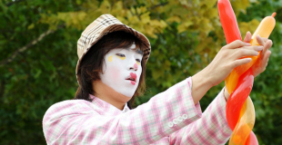 Sculpteur de ballons pour soirée privée : conseils & devis