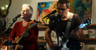 Pascale Gueillet et le Groupe Chapeau Bleu