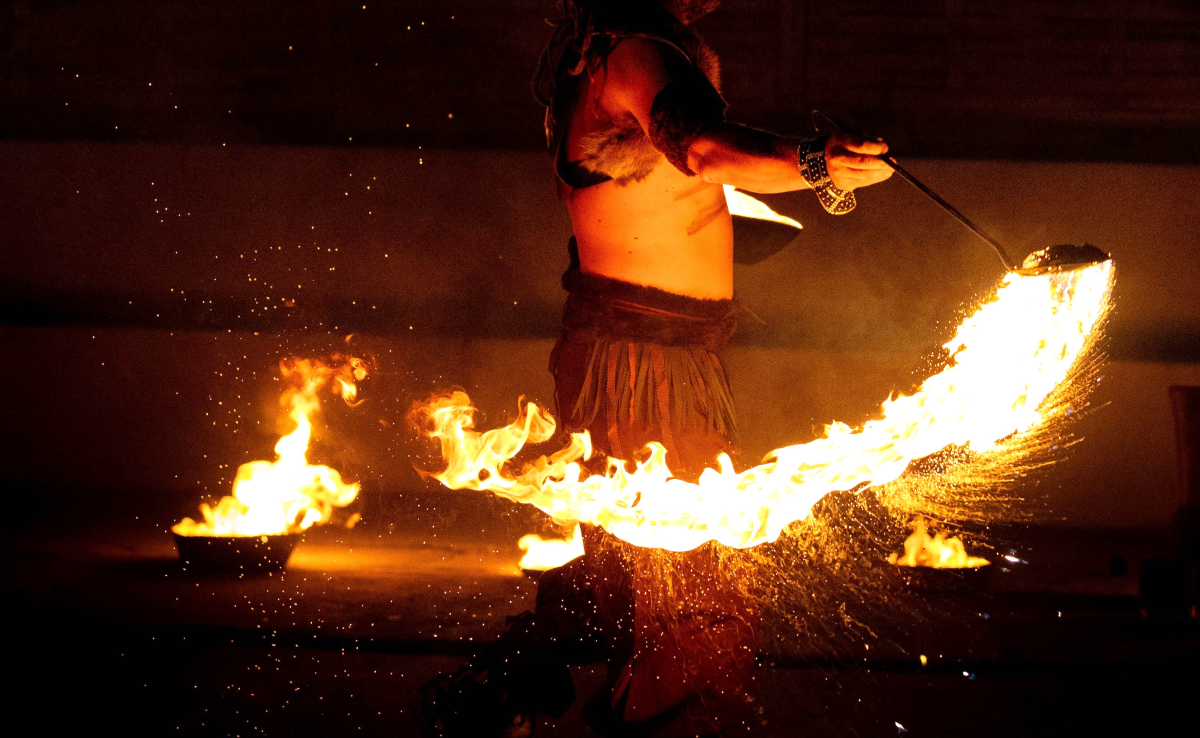 Cie Y a un trou dans l'mur