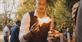 Axel Vergnaud Magicien