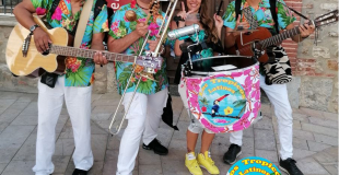 Los Tropicos Latinos