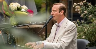 Charlie Live – Chanteur-pianiste