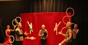 Compagnie A Balles et Bulles