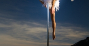 Pole/cerceau, Tatiana Thomas ©Pierre-Loïc Lainé