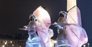 Echassières blanche, lumineuse, déambulation, rue, féérie, poétique