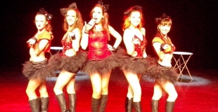 Les années 80, show 80, animation 80 : amazone