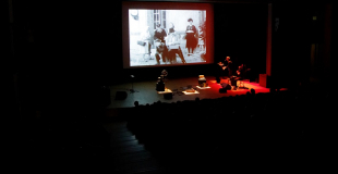 Représentation sous chapiteau / Photo: Valy Cloarec (c)