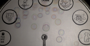 Horloge et bulles 