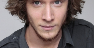 AURELIEN SAGET/COMEDIEN