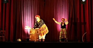 Oswaldo utilise Rachel pour ses prouesses