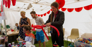 Stand Maquillage / Sculptures sur ballon