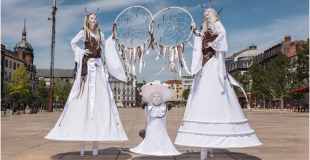 Animation de rue, thème blanc