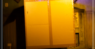 Abricadebara lévitation du carton