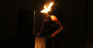 cube de feu - spectacle de feu - spectacle de rue - jongleur de feu 