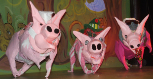 les Trois petits cochons