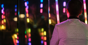 Spectacle jonglage lumineux