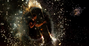 spectacle de feu - pyrotechnie 