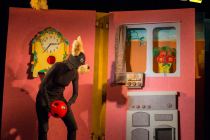 Affiche le grtand livre magique