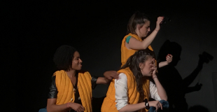 Les filles sur le bateau