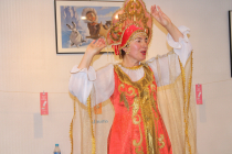 Costume et coiffe slave du spectacle