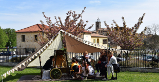 Installation La Chariote de Loupiote_Compagnie Les Enfants Sauvages