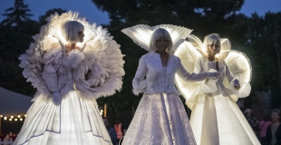 échassiers-lumineux-blancs-noël-échassier-déambulation-réveillon-nouvel an